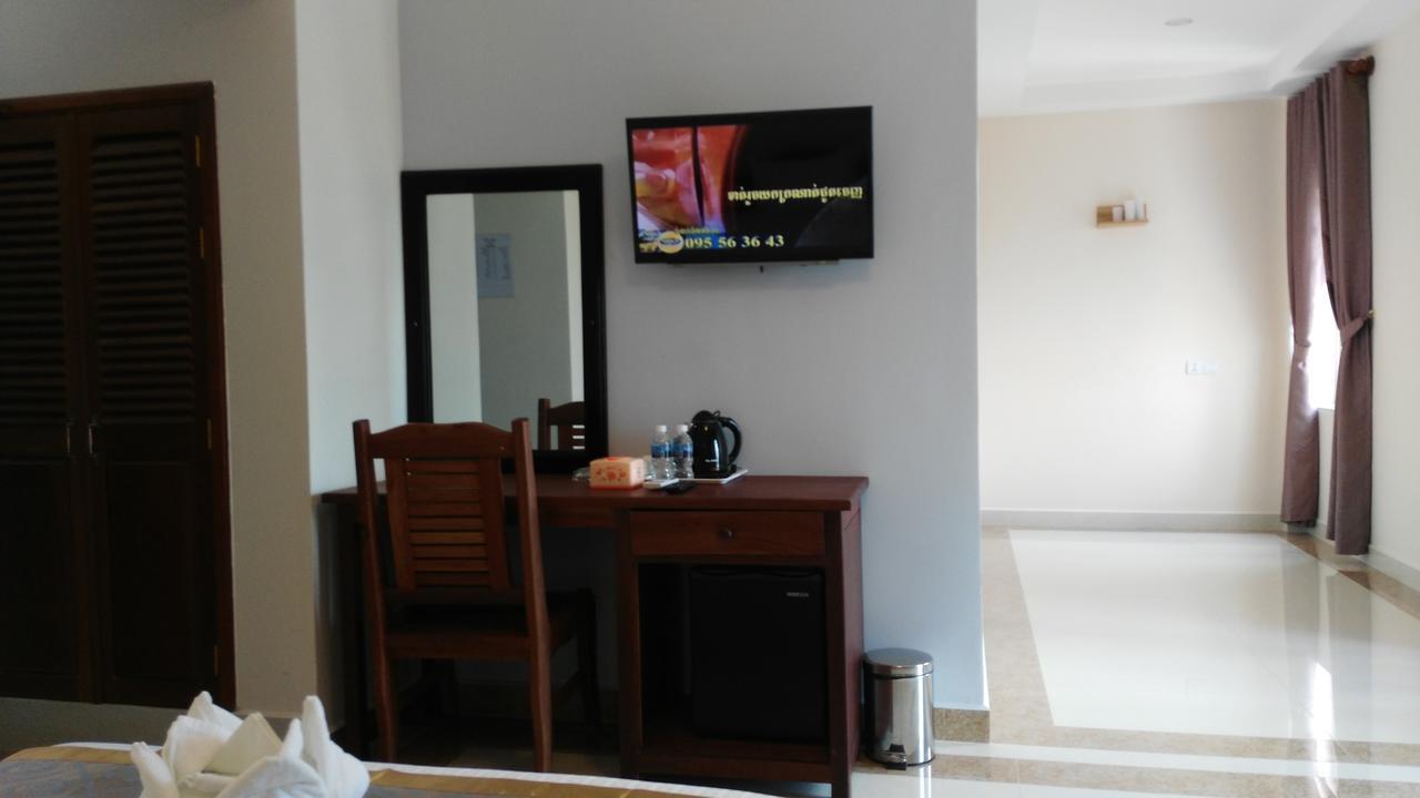 Kc River Hotel Kompong Cham Extérieur photo