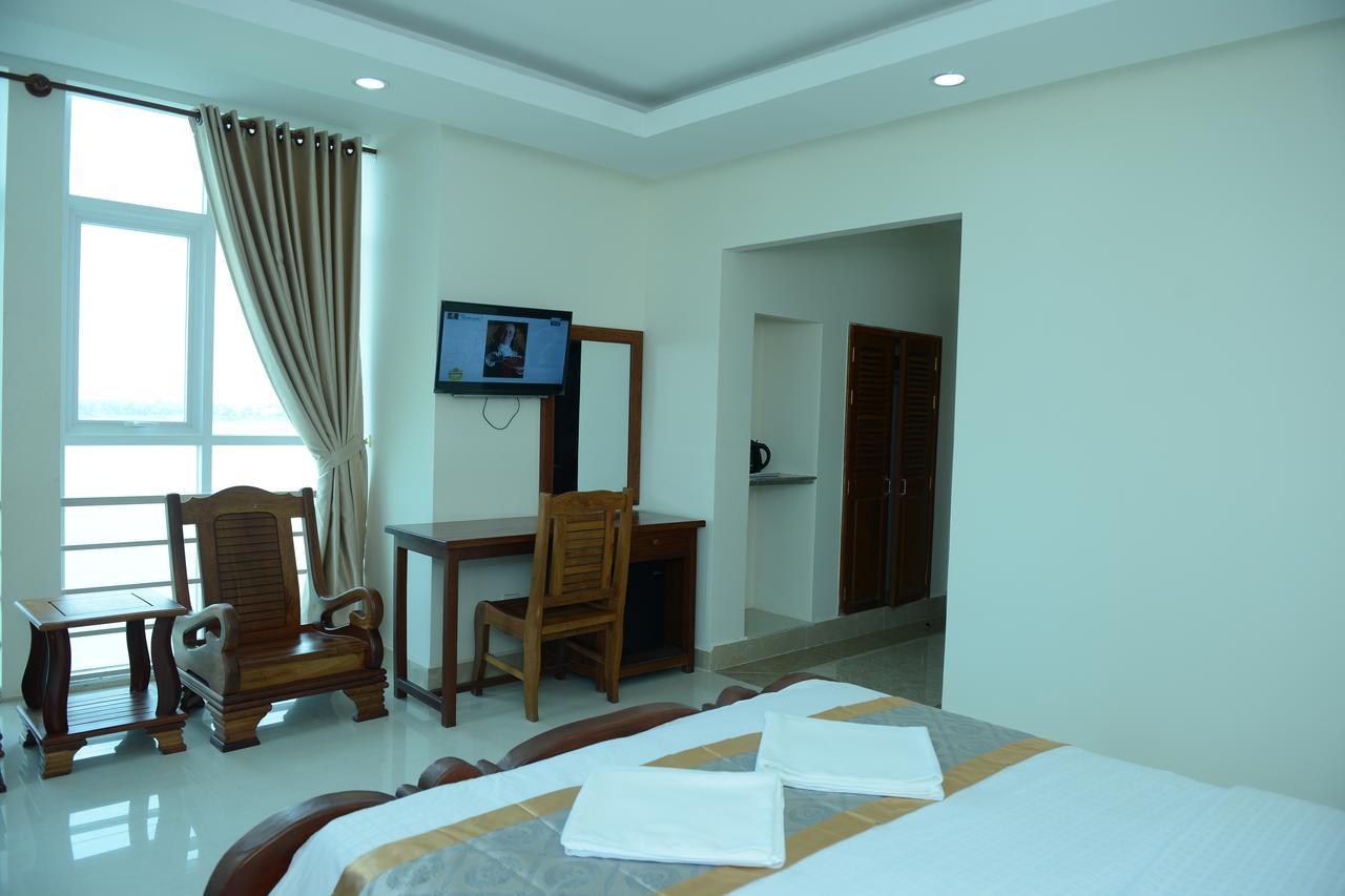 Kc River Hotel Kompong Cham Extérieur photo